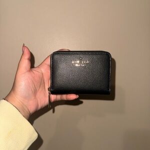 Kate Spade Black Wallet ♠️